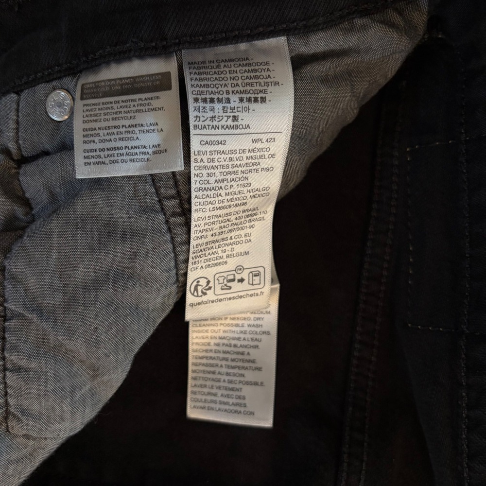 Levis 501 Original Fit Black Straight Leg Jeans Raw Hem Button Fly W31 L30 - Picture 10 of 14